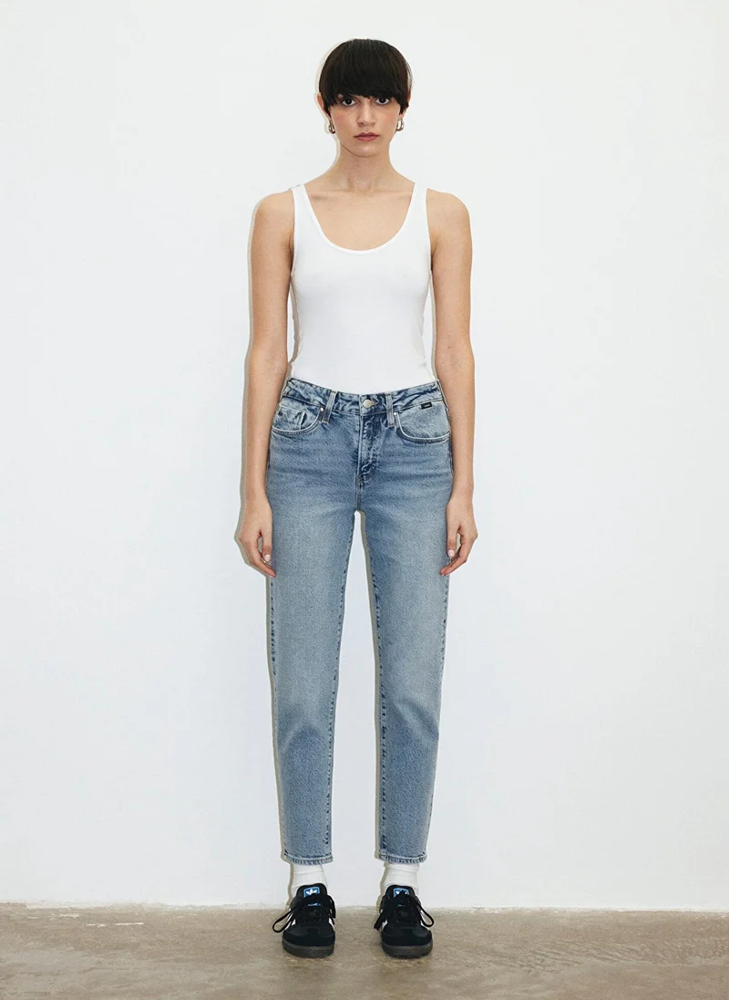 MAVI Cindy Light Classic Denim Jean Pants